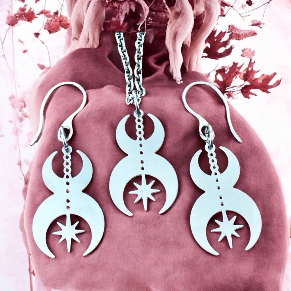 🆕 Back to Center Laser Cut Necklace and Earrings Set Stainless Steel